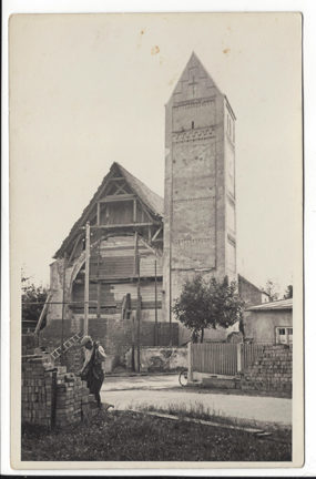 St. Quirin Vorbereitungen zur Erweiterung des Kirchenschiffs nach Westen in den Jahren 1936/37